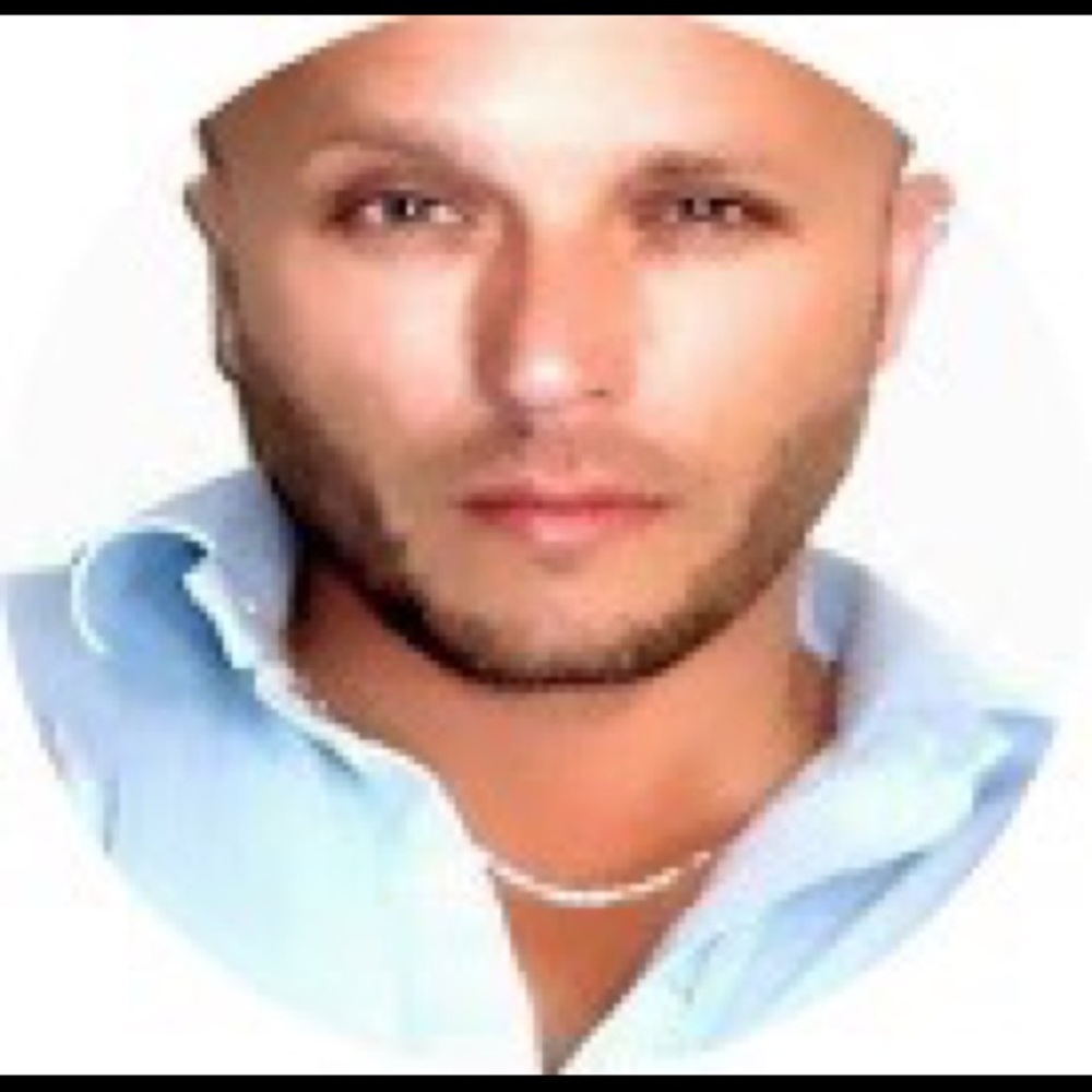 Meet your Posher, Scott lee